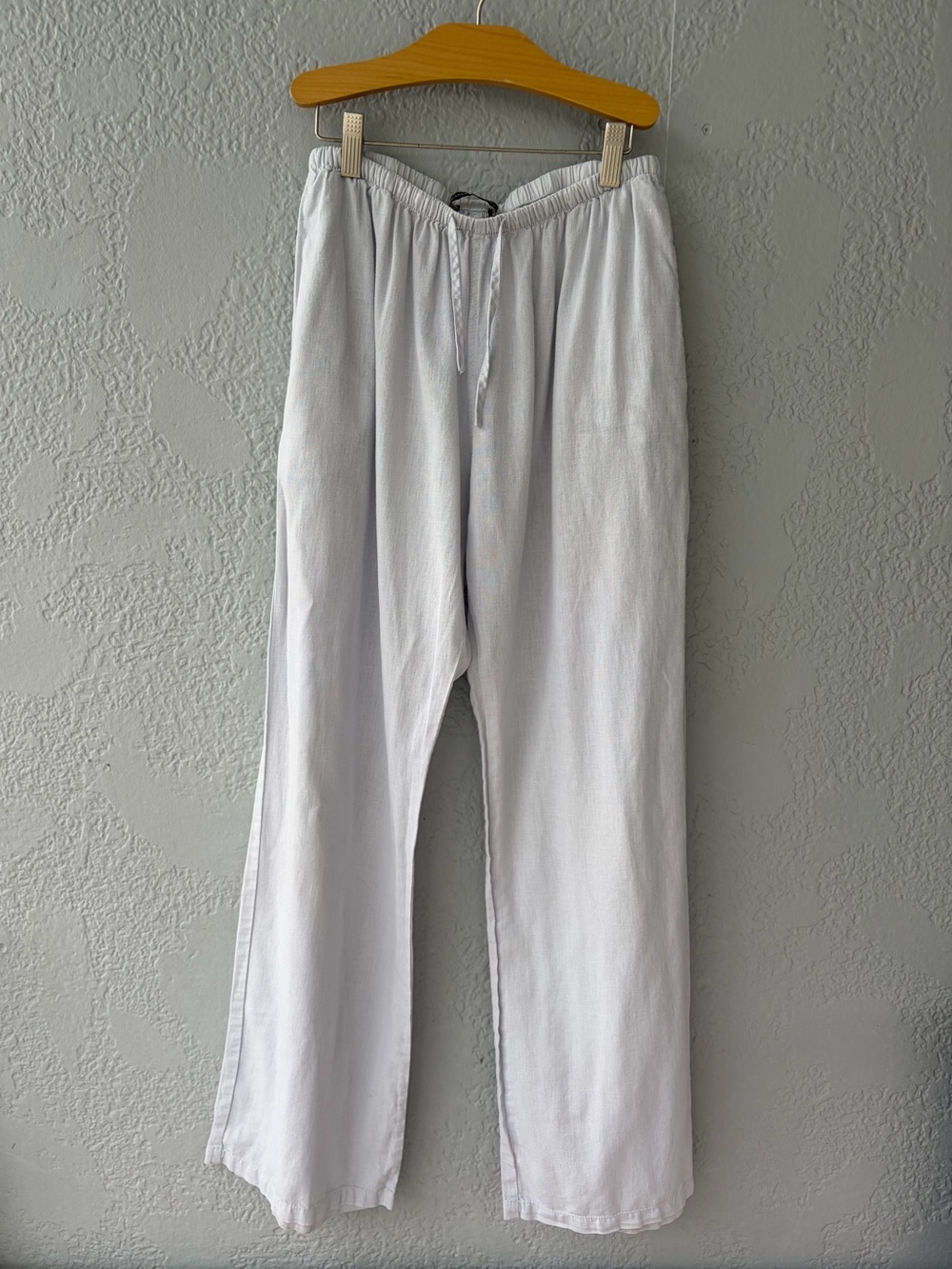 Brandy Melville Women’s Light Grey Drawstring Linen Pants